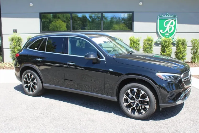 2025 Mercedes Benz GLC 350e 4MATIC photo 1