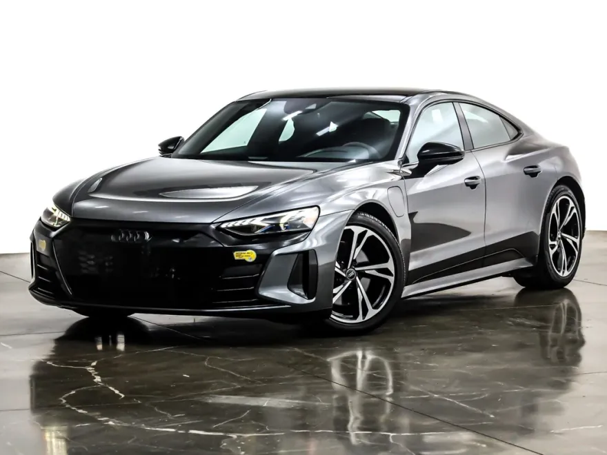 2022 Audi e-tron GT Premium Plus photo 1