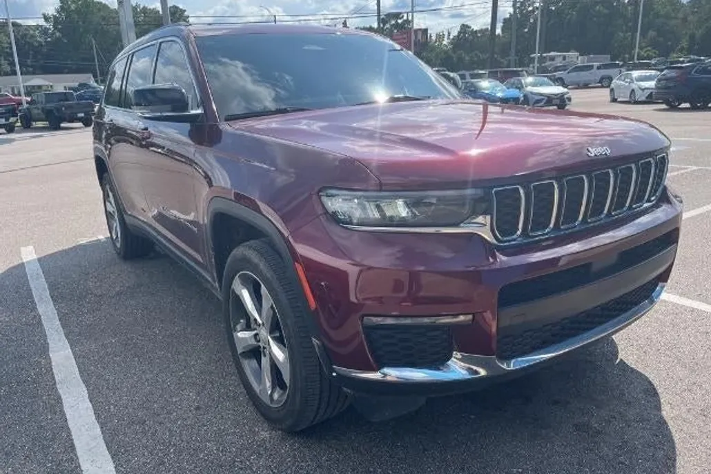 2022 Jeep Grand Cherokee Limited photo 1