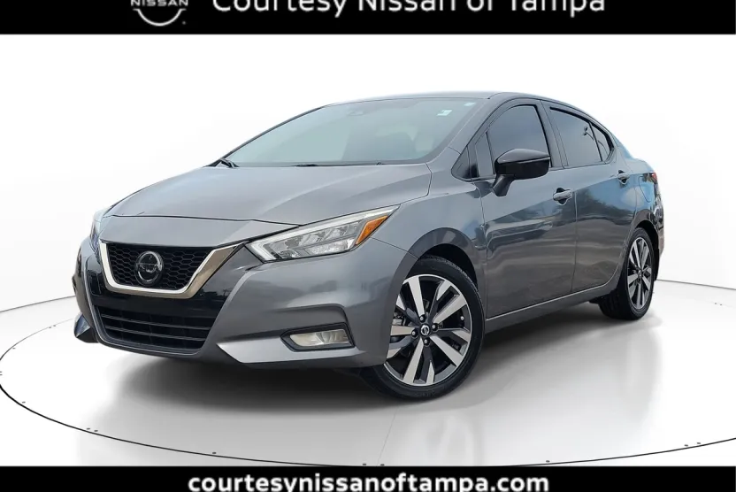 2021 Nissan Versa 1.6 SR photo 1