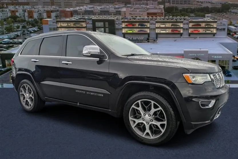 2019 Jeep Grand Cherokee Overland photo 1