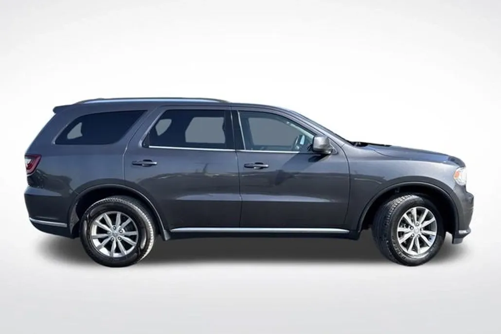 2017 Dodge Durango SXT photo 1