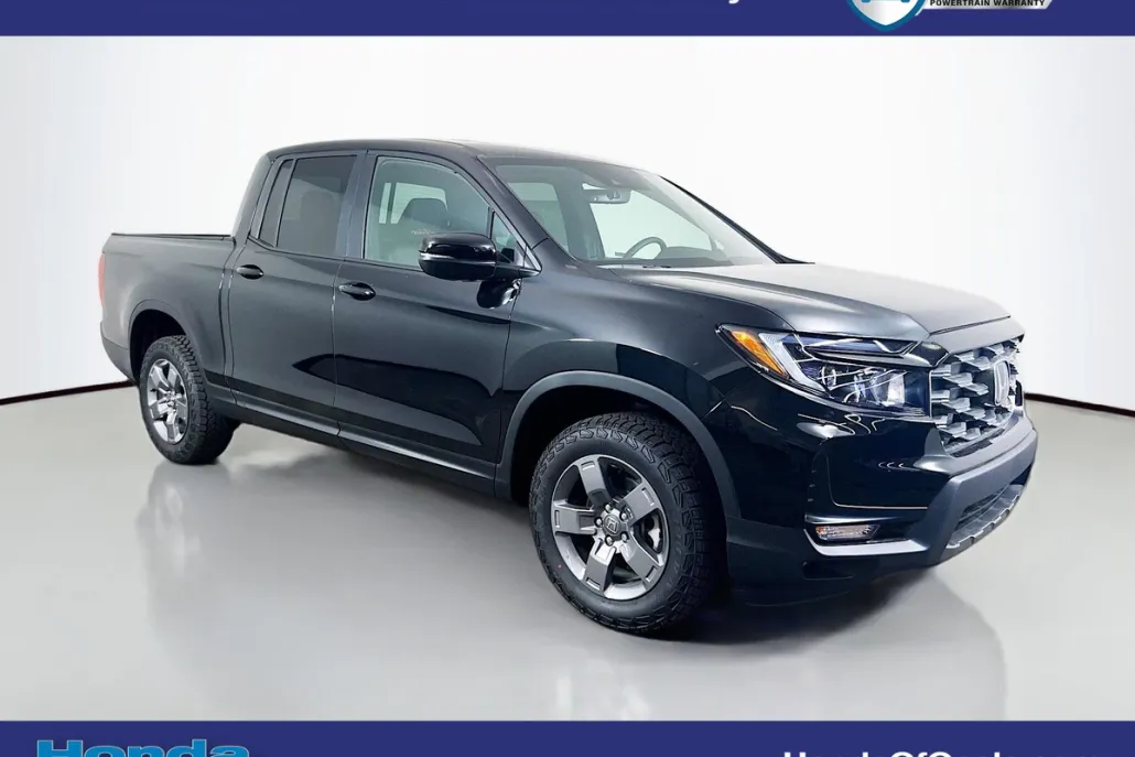 2025 Honda Ridgeline TrailSport photo 1