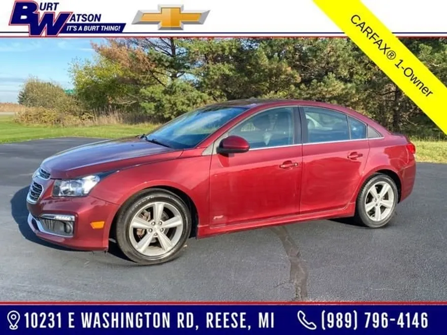 2016 Chevrolet Cruze LT photo 1