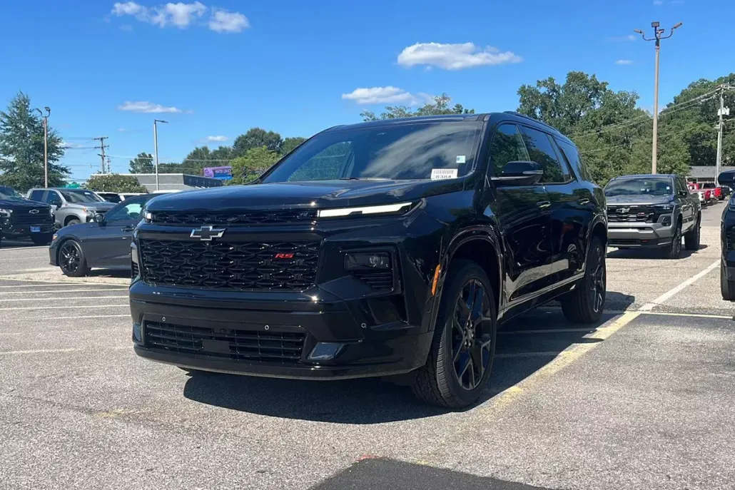 2026 Chevrolet Traverse RS photo 1