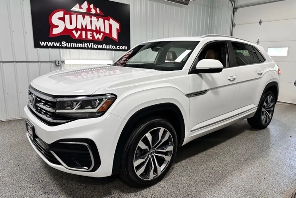 2020 Volkswagen Atlas Cross Sport V6 SEL R-Line photo 1