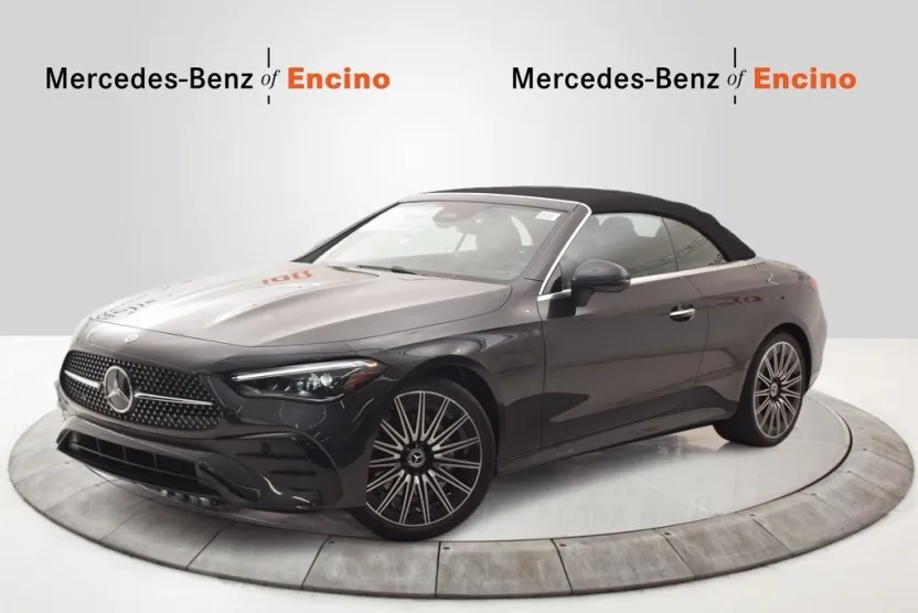 2026 Mercedes Benz CLE 300 4MATIC photo 1
