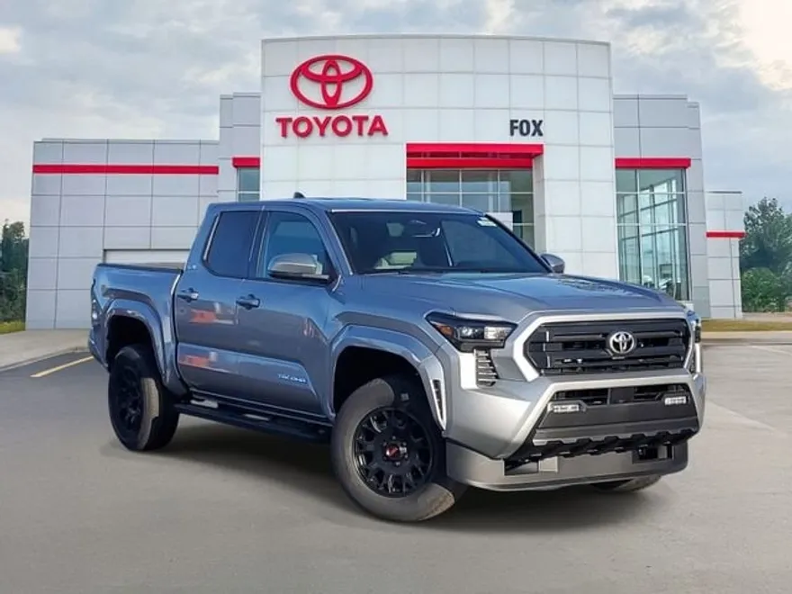 2025 Toyota Tacoma SR5 photo 1
