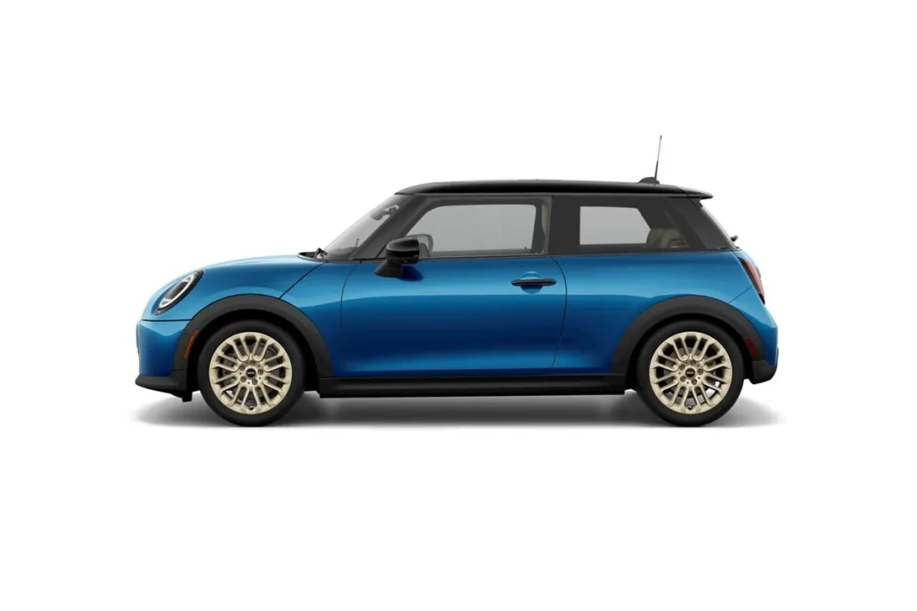 2026 Mini Cooper 2 Door Hardtop Iconic photo 1