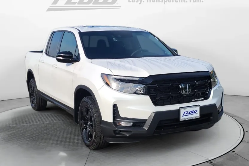 2026 Honda Ridgeline Black Edition photo 1