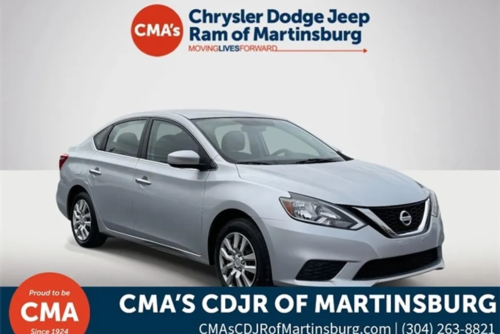2016 Nissan Sentra S photo 1