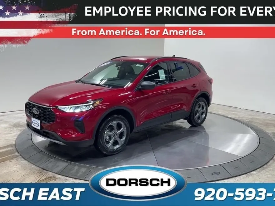 2025 Ford Escape ST-Line photo 1