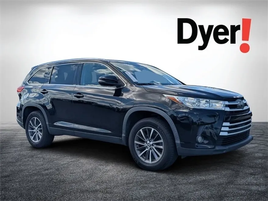 2019 Toyota Highlander XLE photo 1
