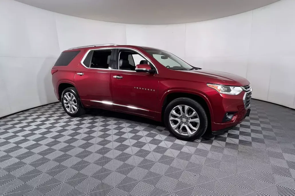 2020 Chevrolet Traverse Premier photo 1