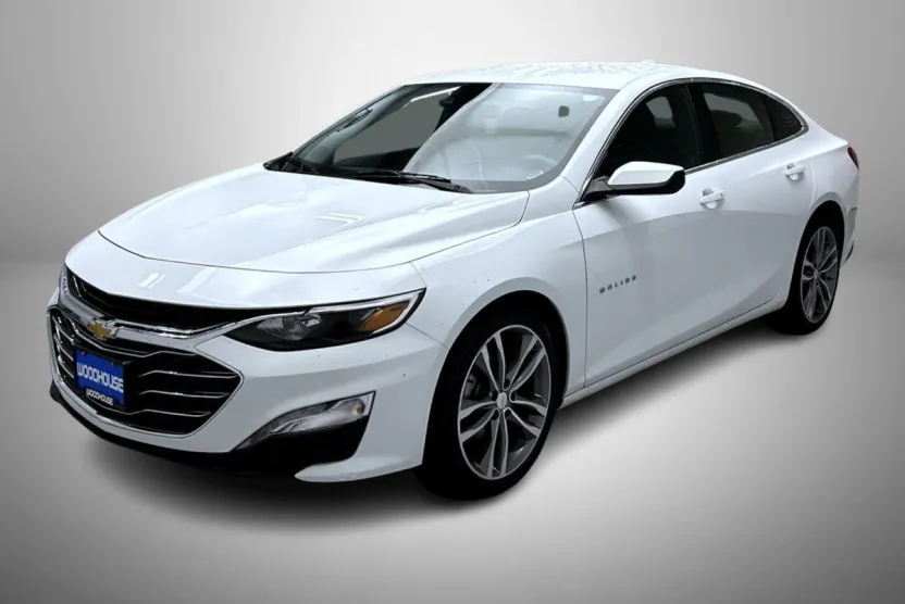 2023 Chevrolet Malibu 1LT photo 1