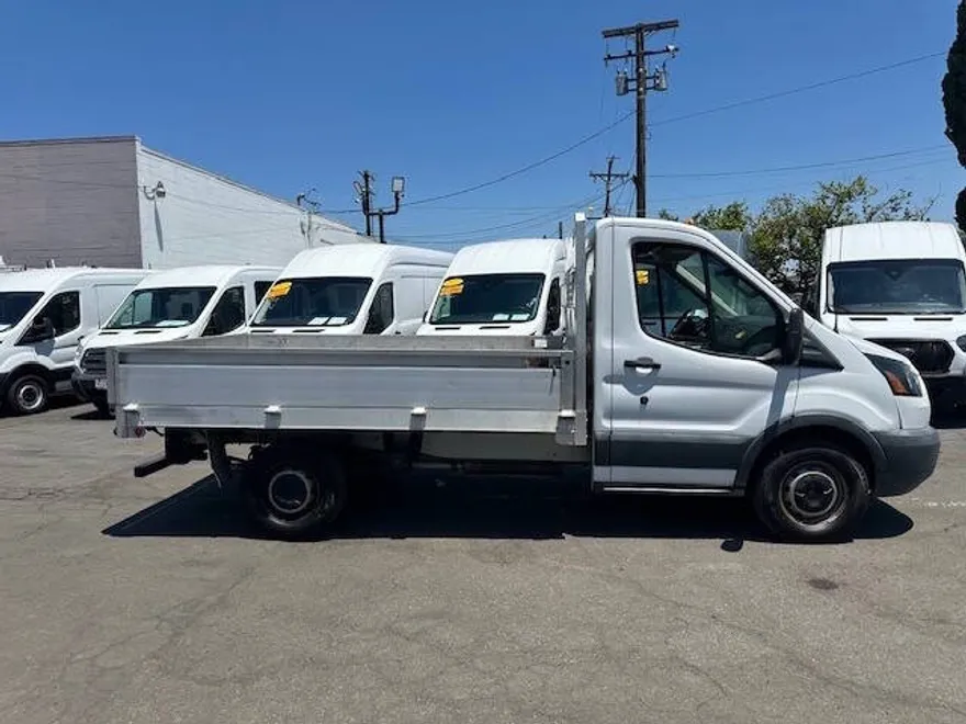 2018 Ford Transit Cab photo 1
