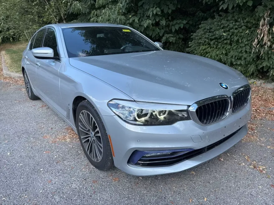 2018 Bmw 530e xDrive Sedan photo 1