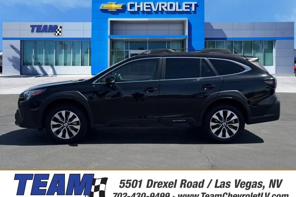 2023 Subaru Outback Limited photo 1