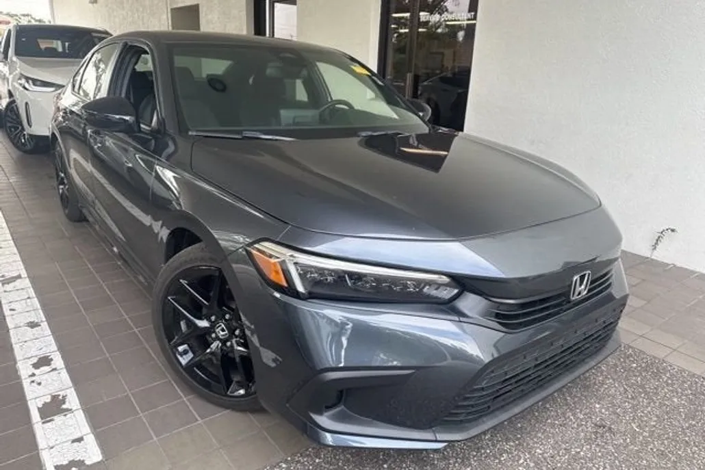2024 Honda Civic Sport photo 1