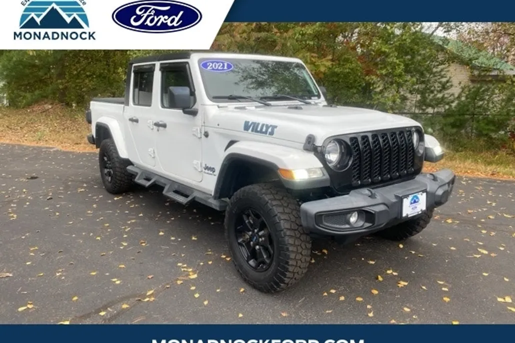 2021 Jeep Gladiator Willys photo 1