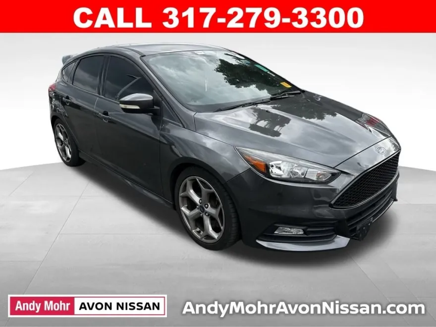 2018 Ford Focus ST photo 1