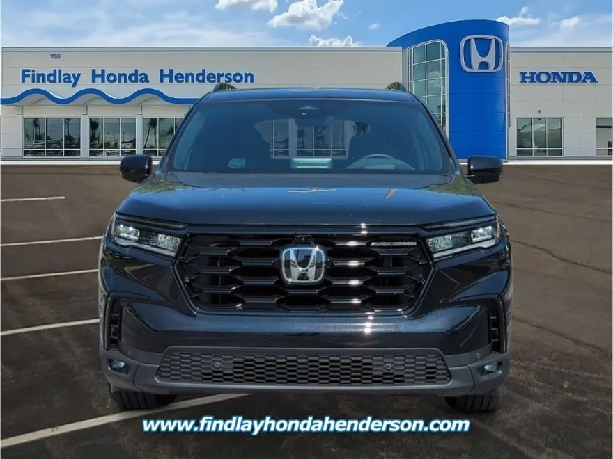 2025 Honda Pilot Black Edition photo 1