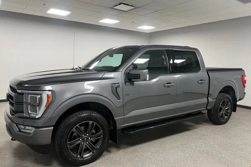 2021 Ford F-150 Lariat photo 1