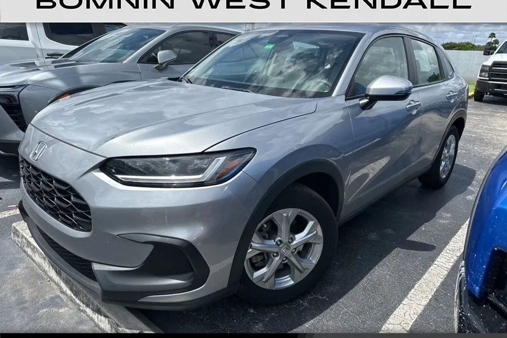 2024 Honda HR-V LX photo 1