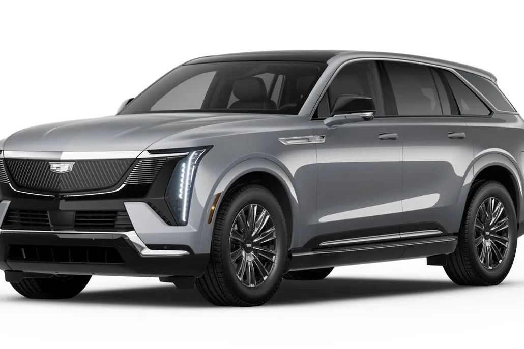 2026 Cadillac Escalade IQ Luxury photo 1
