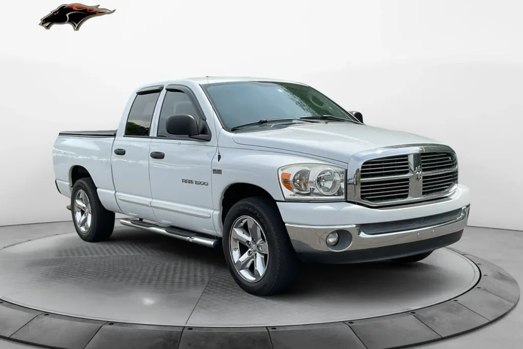 2007 Dodge Ram SLT photo 1