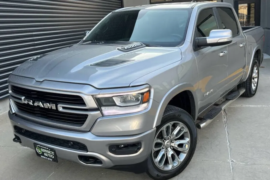 2020 Ram 1500 Laramie photo 1
