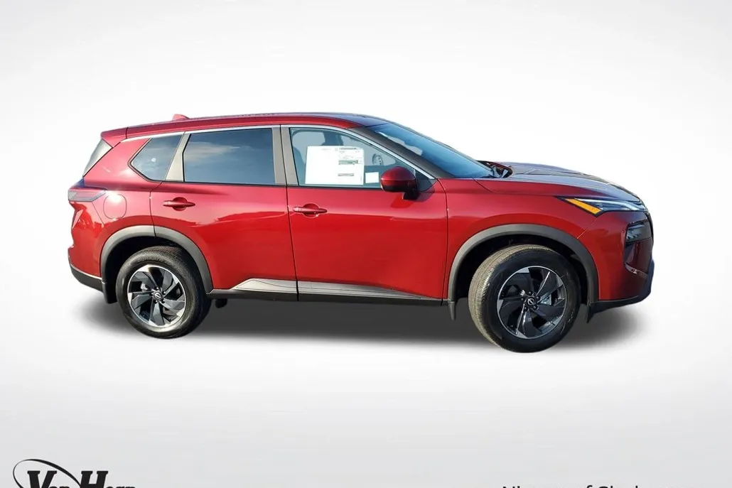 2026 Nissan Rogue SV photo 1