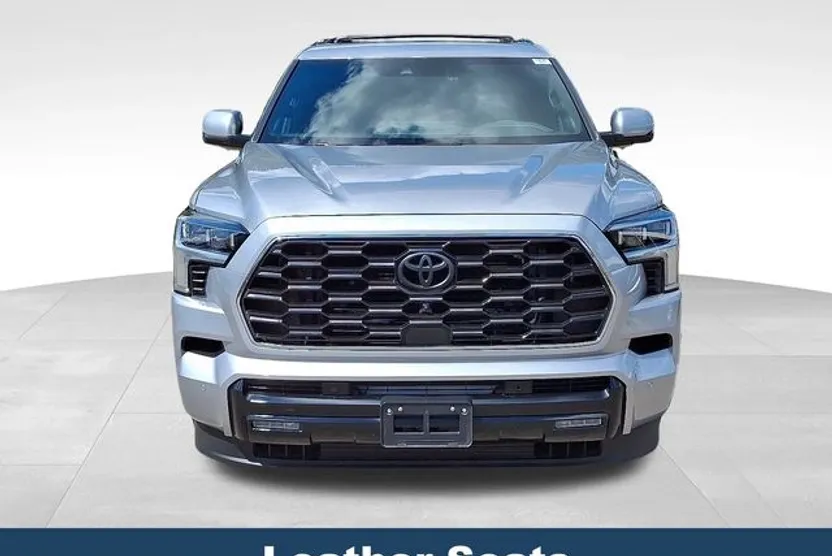 2024 Toyota Sequoia Platinum photo 1