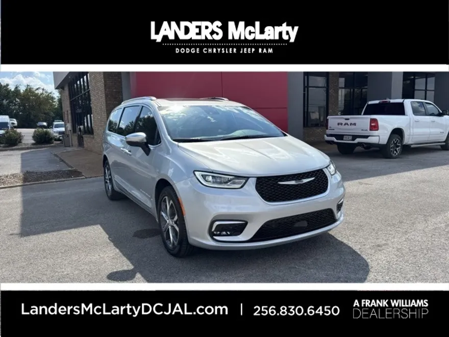 2026 Chrysler Pacifica Pinnacle photo 1