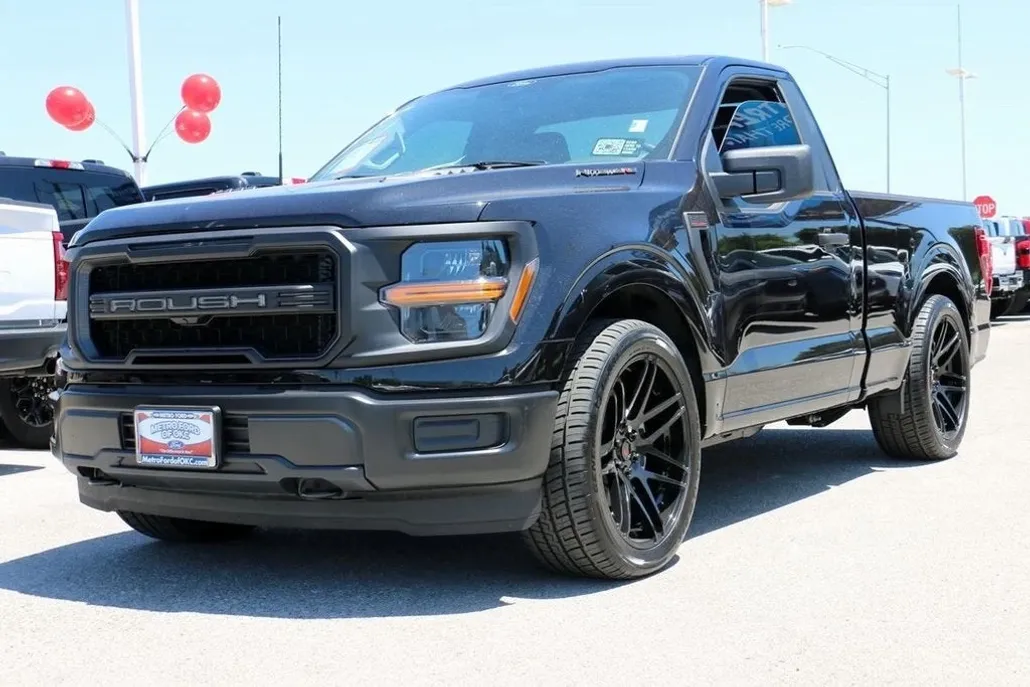 2025 Ford F-150 XL photo 1