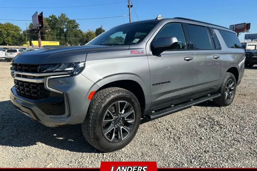 2018 Chevrolet Tahoe LT photo 1