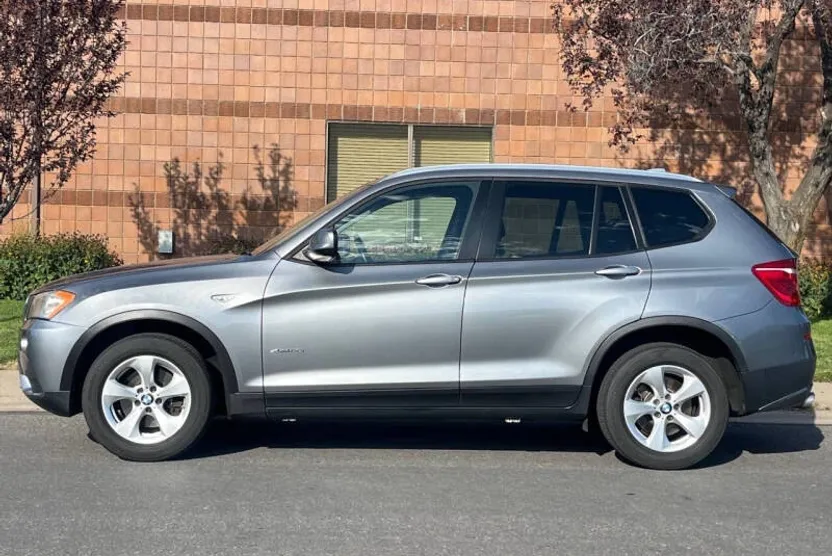 2011 Bmw X3 xDrive28i photo 1