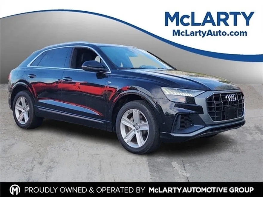 2019 Audi Q8 Premium photo 1