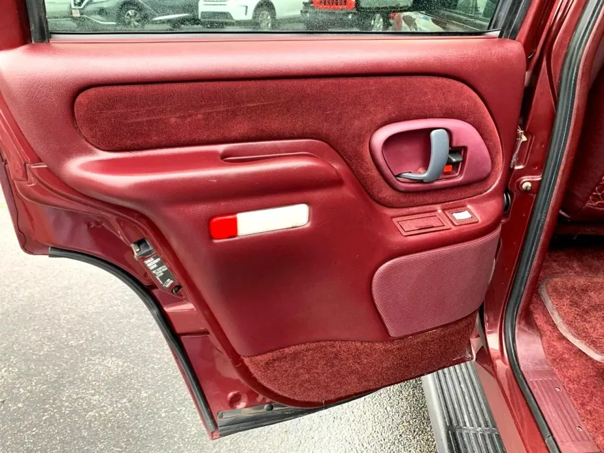 1998 Gmc Yukon photo 14