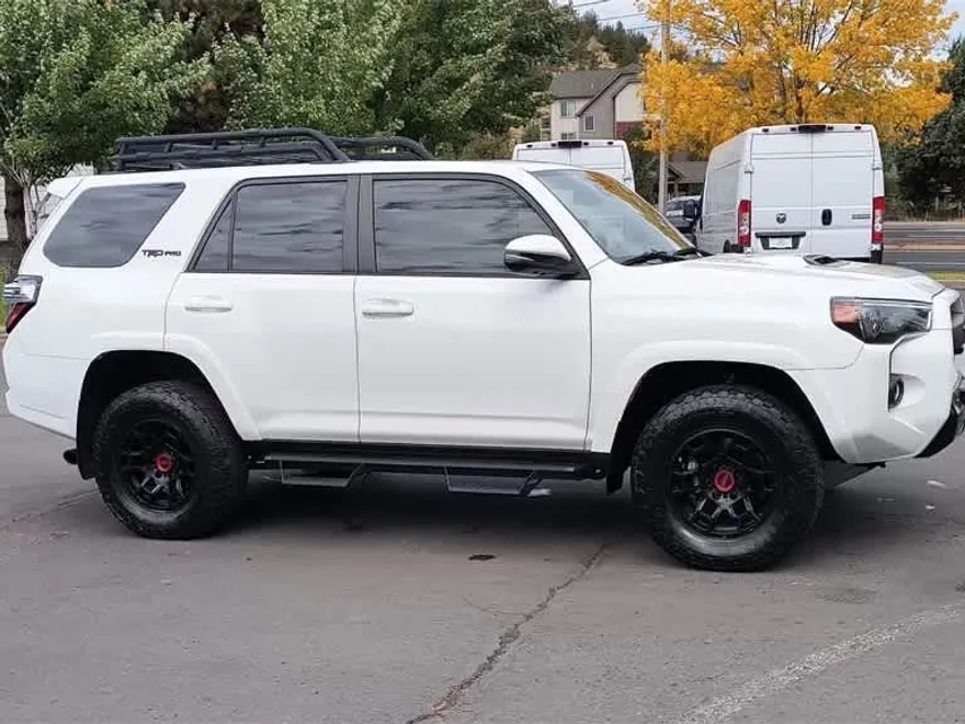 2023 Toyota 4Runner TRD Pro photo 1