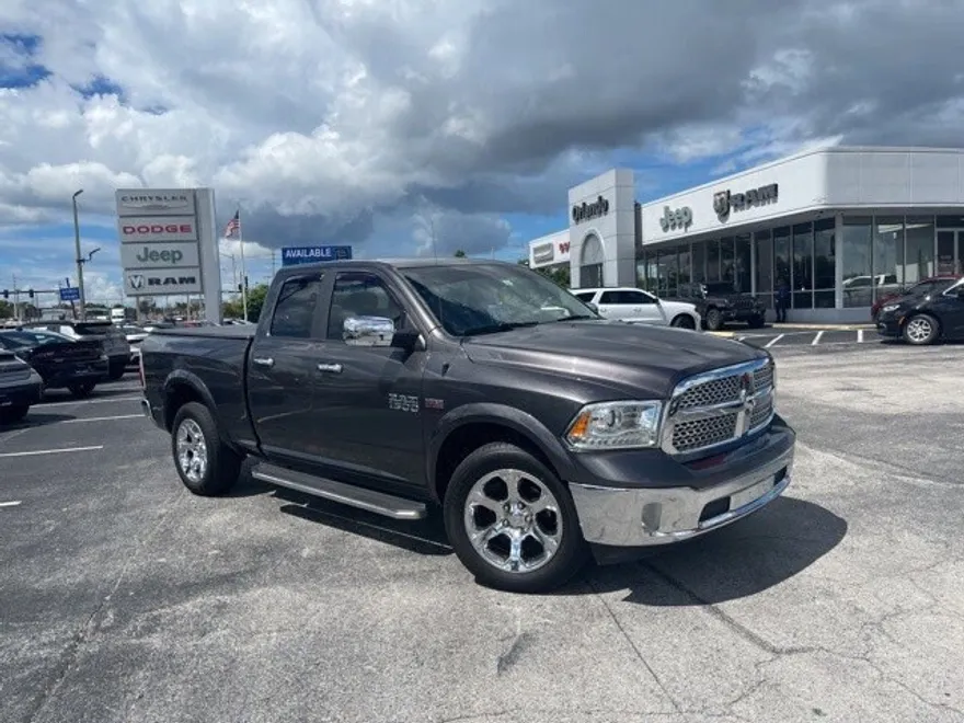 2018 Ram 1500 Laramie photo 1
