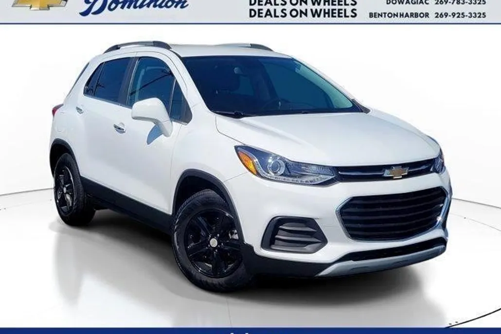 2020 Chevrolet Trax LT photo 1