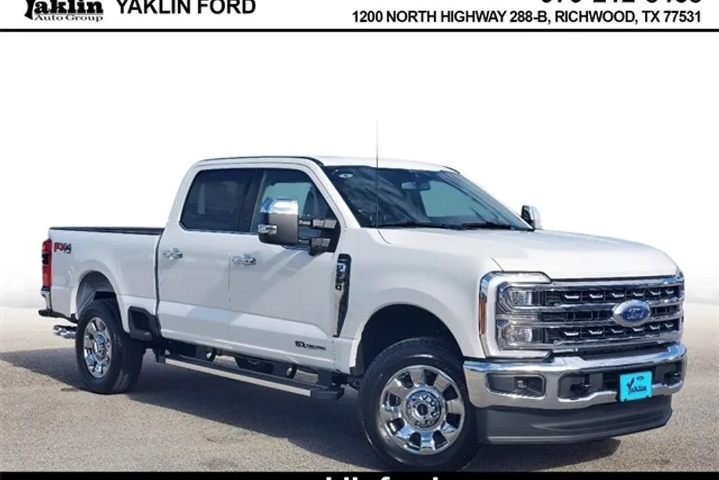 2025 Ford F-250 Lariat photo 1