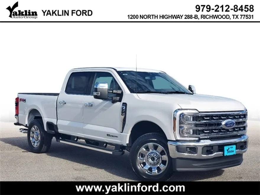 2025 Ford F-250 Lariat photo 1