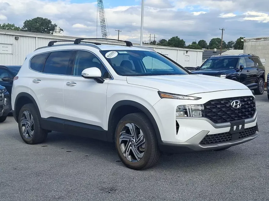 2023 Hyundai Santa Fe SEL photo 1
