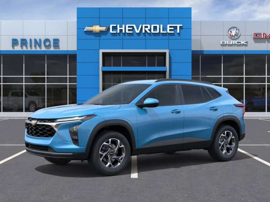 2026 Chevrolet Trax LT photo 1