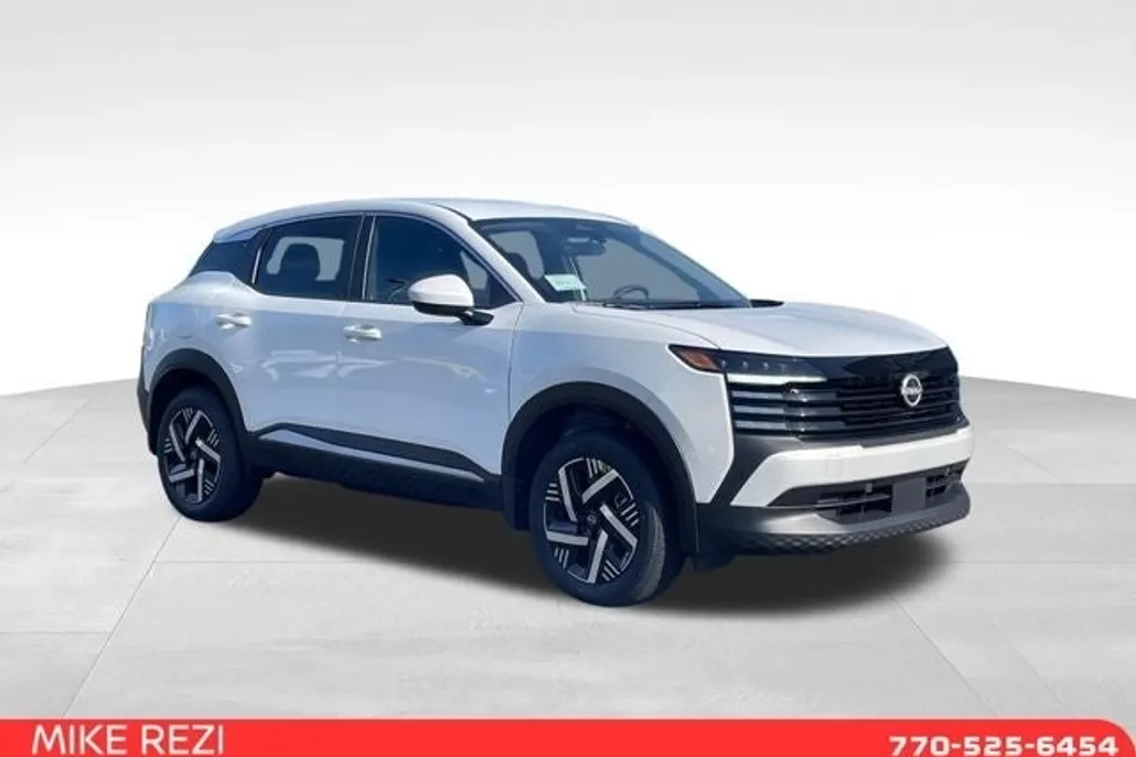 2025 Nissan Kicks SV photo 1