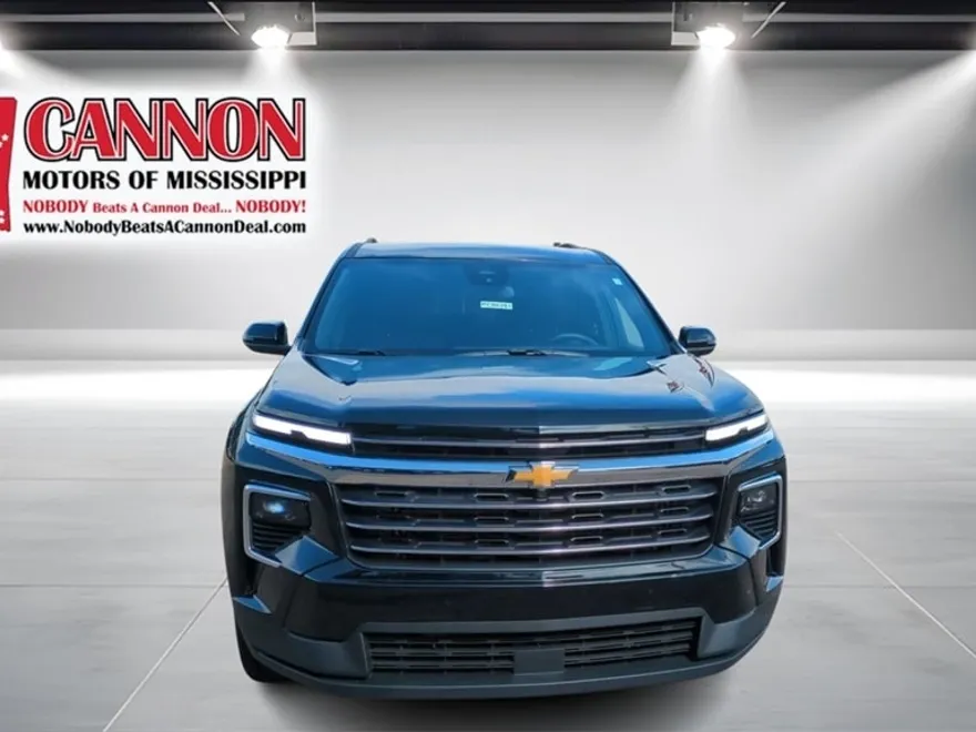 2025 Chevrolet Traverse photo 1