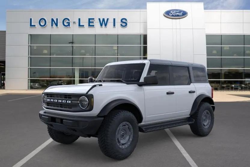 2025 Ford Bronco Base photo 1