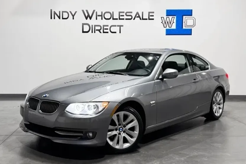 2011 Bmw 328i xDrive photo 1